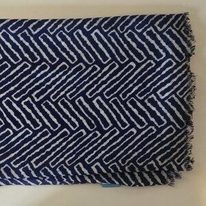 NWOT J. McLaughlin Reed Scarf in Bargello Blue/White
